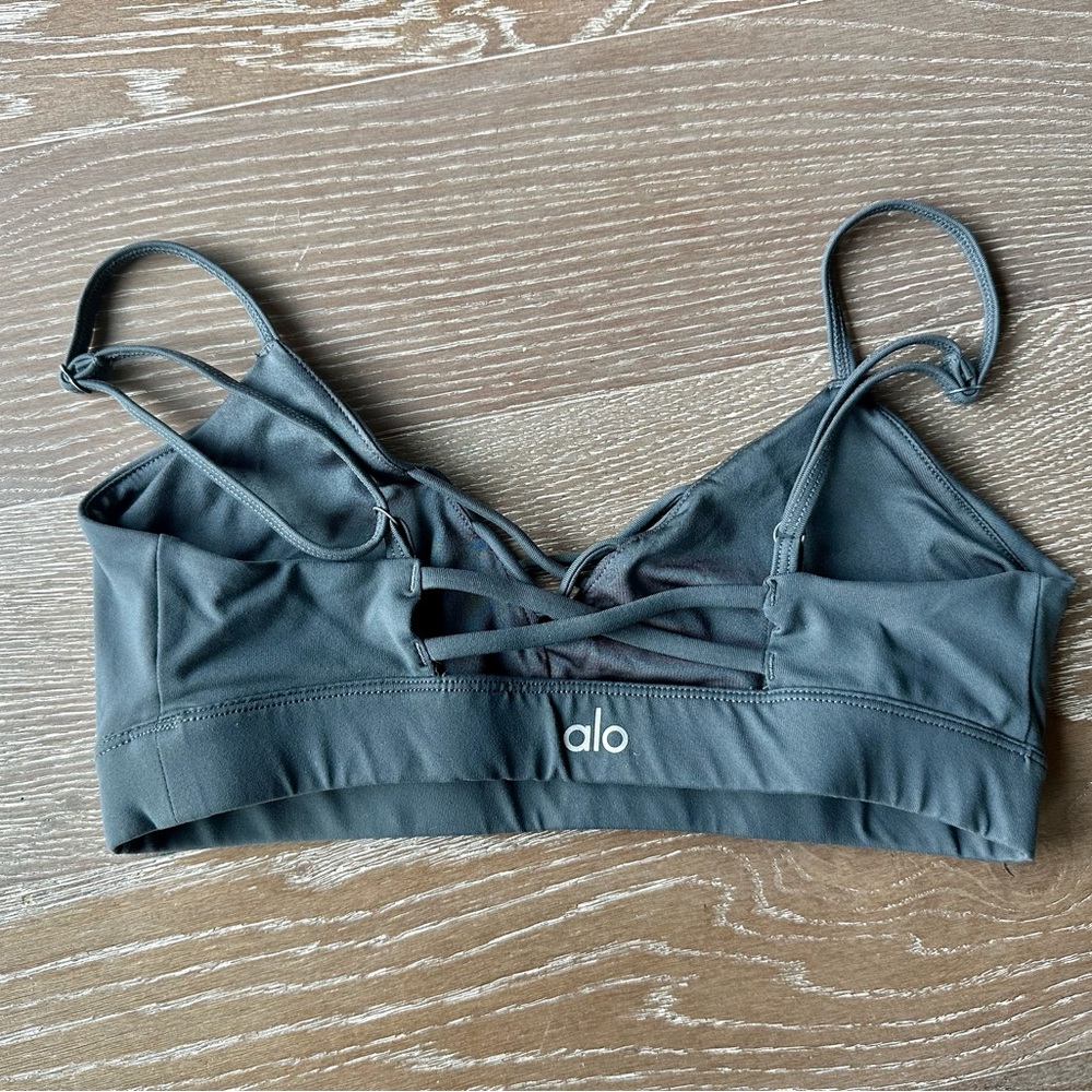 Alo Yoga Interlace Yoga Sports Bra